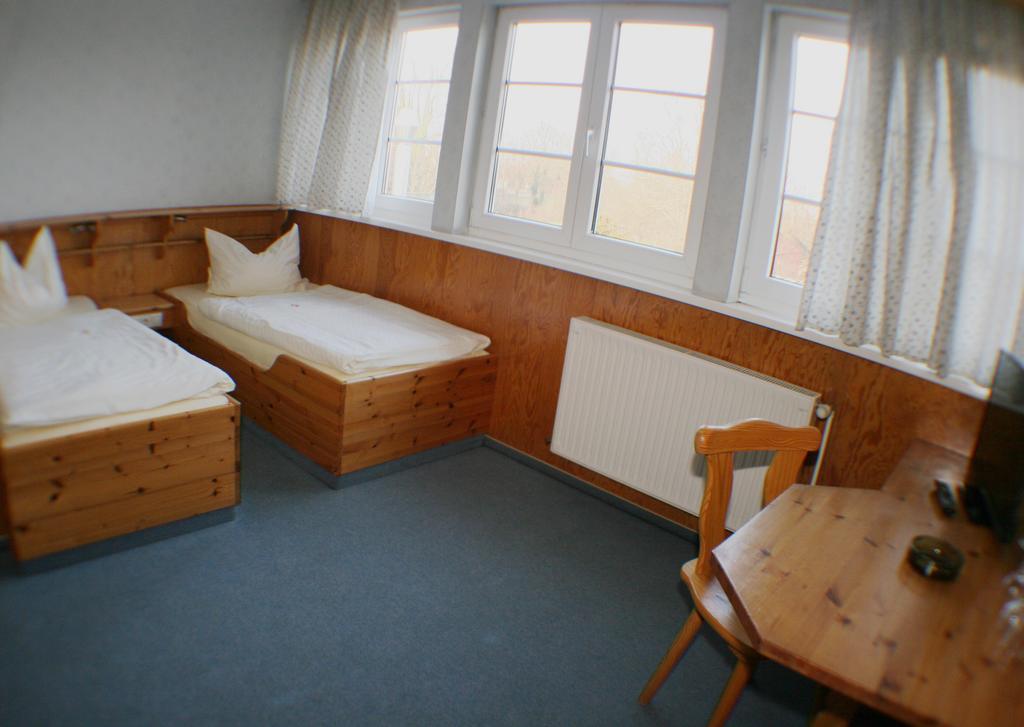 Landgasthof Zur Krummen Linde Hotel Stolpe  Стая снимка